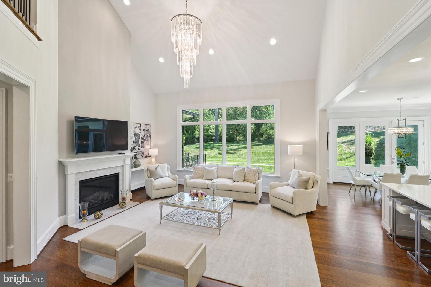 305 OLD COURTHOUSE RD NE, VIENNA, Virginia 22180, 8 Bedrooms Bedrooms, ,7 BathroomsBathrooms,Residential,For sale,305 OLD COURTHOUSE RD NE,VAFX2257342 MLS # VAFX2257342