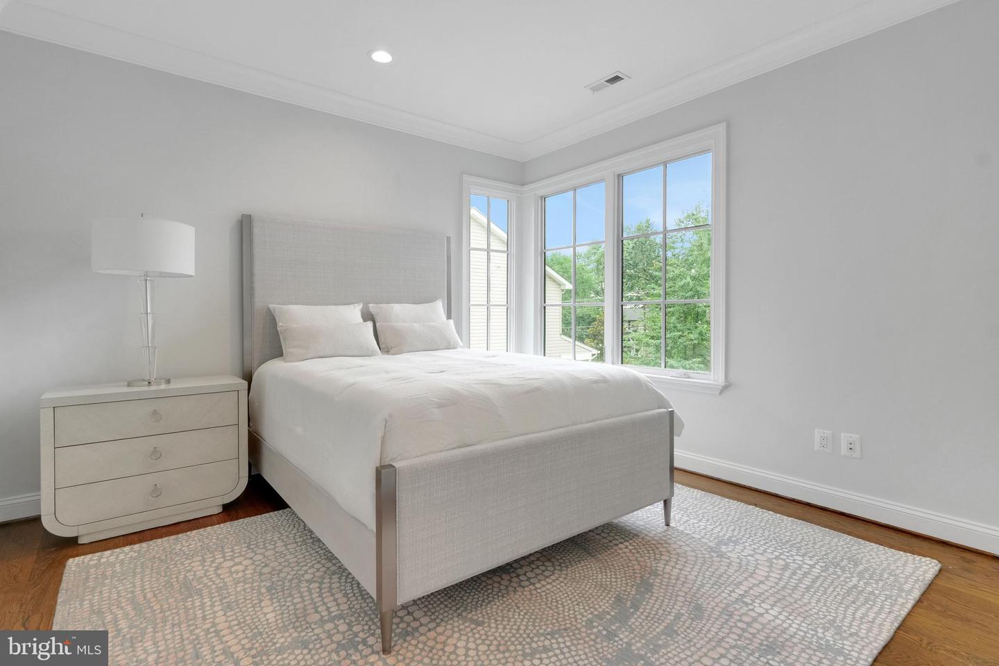 305 OLD COURTHOUSE RD NE, VIENNA, Virginia 22180, 8 Bedrooms Bedrooms, ,7 BathroomsBathrooms,Residential,For sale,305 OLD COURTHOUSE RD NE,VAFX2257342 MLS # VAFX2257342