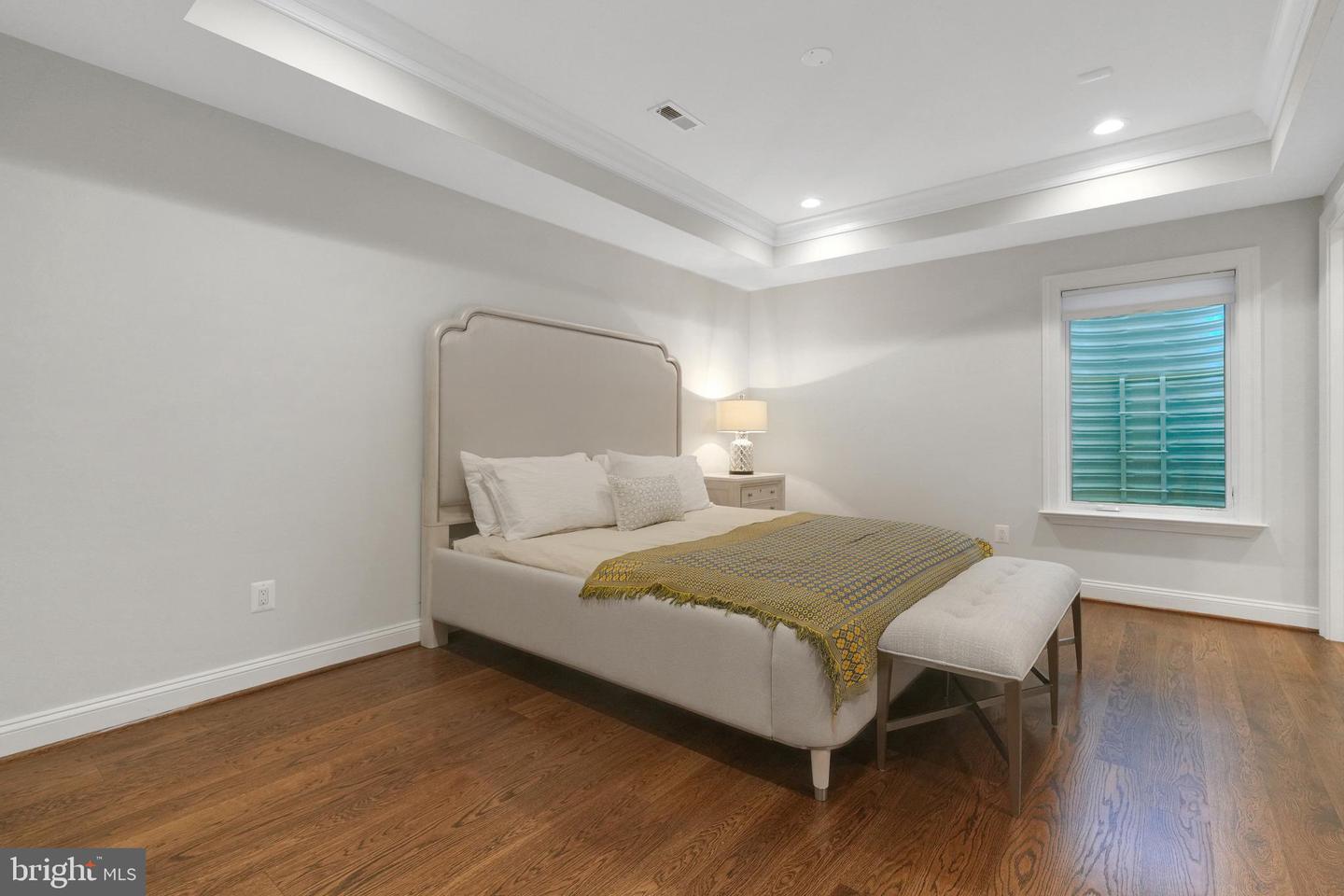 305 OLD COURTHOUSE RD NE, VIENNA, Virginia 22180, 8 Bedrooms Bedrooms, ,7 BathroomsBathrooms,Residential,For sale,305 OLD COURTHOUSE RD NE,VAFX2257342 MLS # VAFX2257342