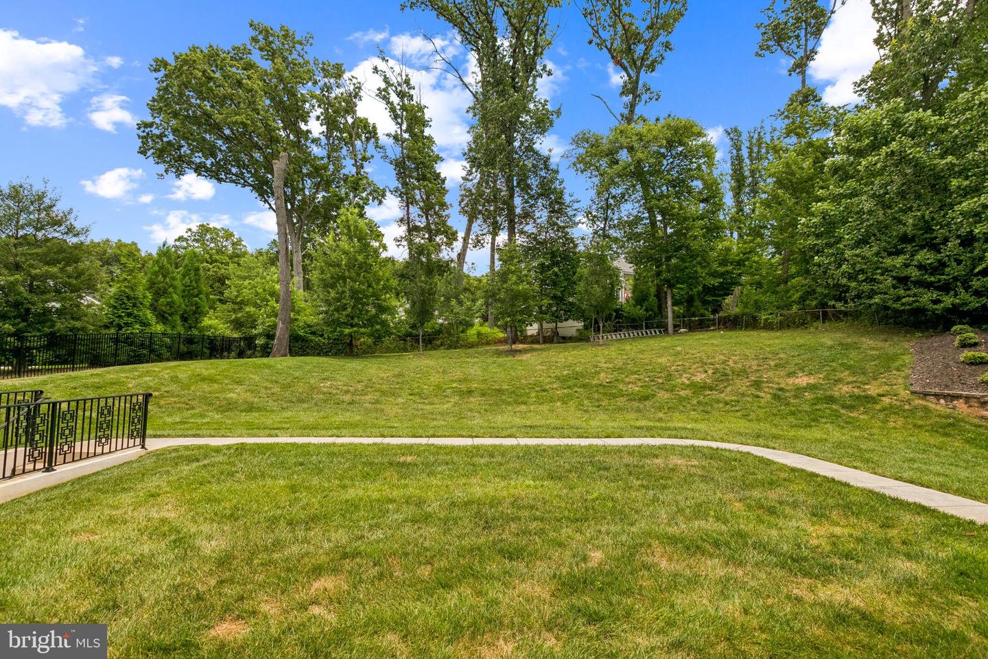 305 OLD COURTHOUSE RD NE, VIENNA, Virginia 22180, 8 Bedrooms Bedrooms, ,7 BathroomsBathrooms,Residential,For sale,305 OLD COURTHOUSE RD NE,VAFX2257342 MLS # VAFX2257342