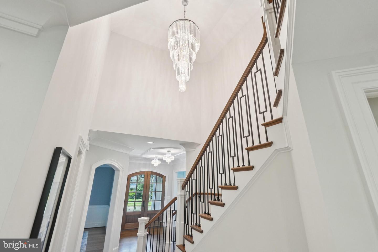 305 OLD COURTHOUSE RD NE, VIENNA, Virginia 22180, 8 Bedrooms Bedrooms, ,7 BathroomsBathrooms,Residential,For sale,305 OLD COURTHOUSE RD NE,VAFX2257342 MLS # VAFX2257342