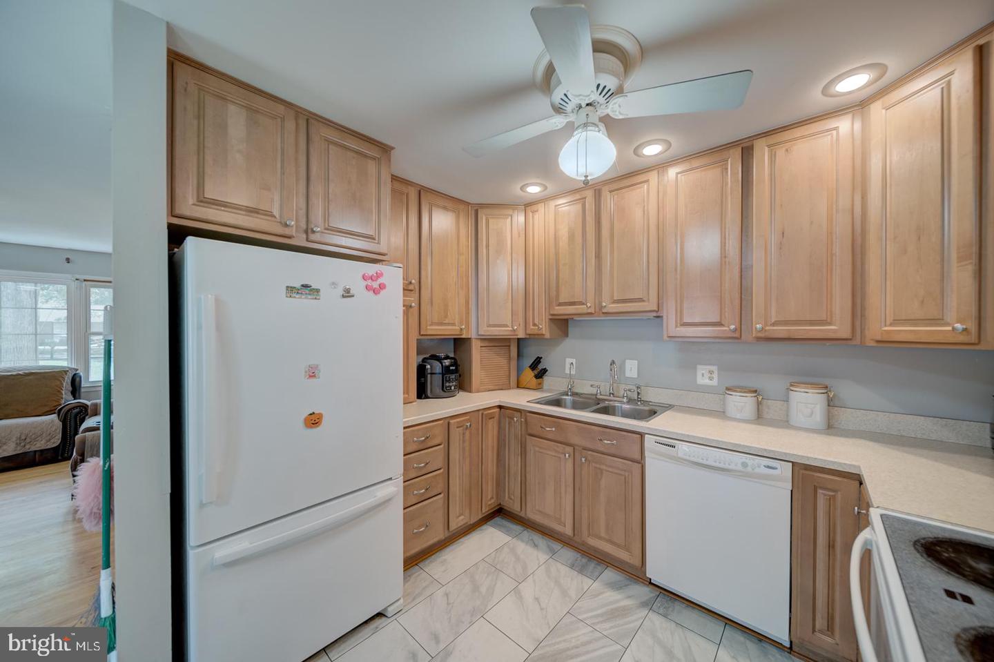 1011 FICKLEN RD, FREDERICKSBURG, Virginia 22405, 6 Bedrooms Bedrooms, ,2 BathroomsBathrooms,Residential,For sale,1011 FICKLEN RD,VAST2041224 MLS # VAST2041224