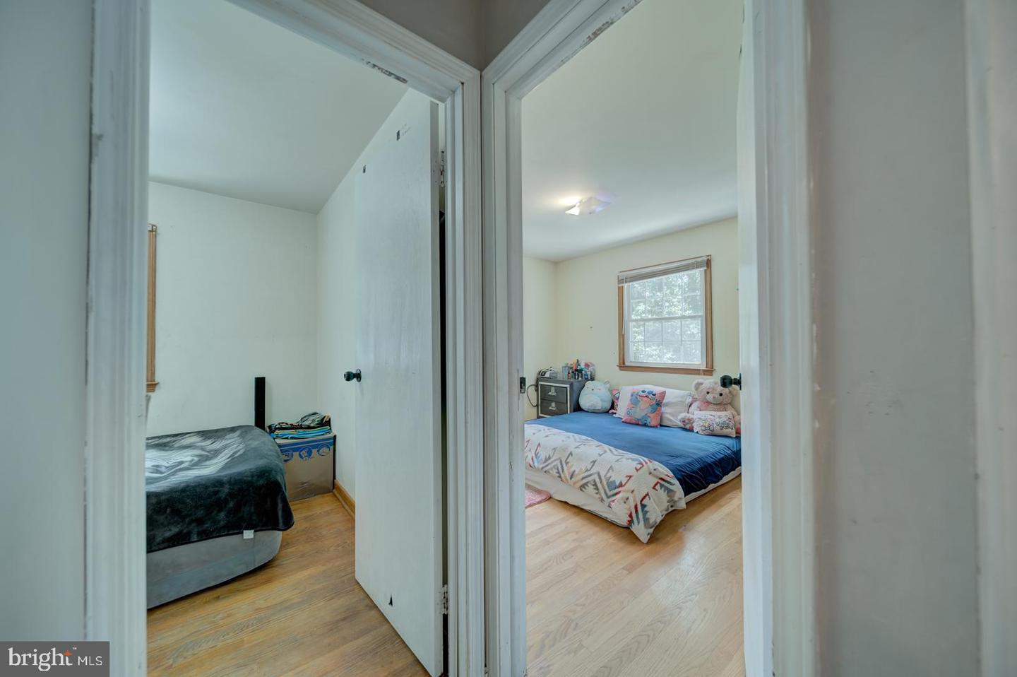 1011 FICKLEN RD, FREDERICKSBURG, Virginia 22405, 6 Bedrooms Bedrooms, ,2 BathroomsBathrooms,Residential,For sale,1011 FICKLEN RD,VAST2041224 MLS # VAST2041224