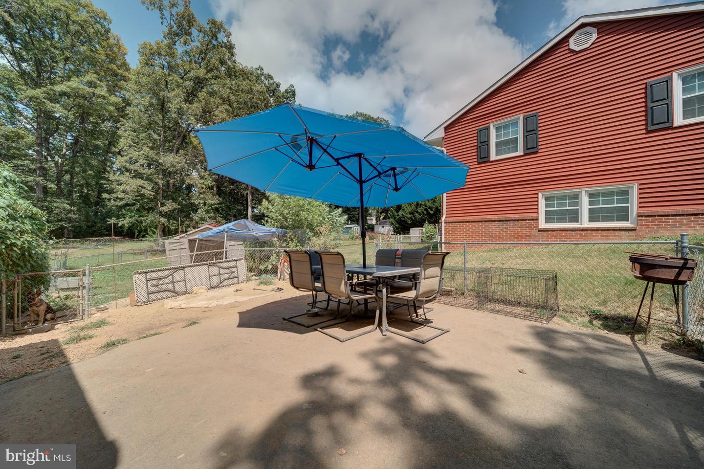 1011 FICKLEN RD, FREDERICKSBURG, Virginia 22405, 6 Bedrooms Bedrooms, ,2 BathroomsBathrooms,Residential,For sale,1011 FICKLEN RD,VAST2041224 MLS # VAST2041224