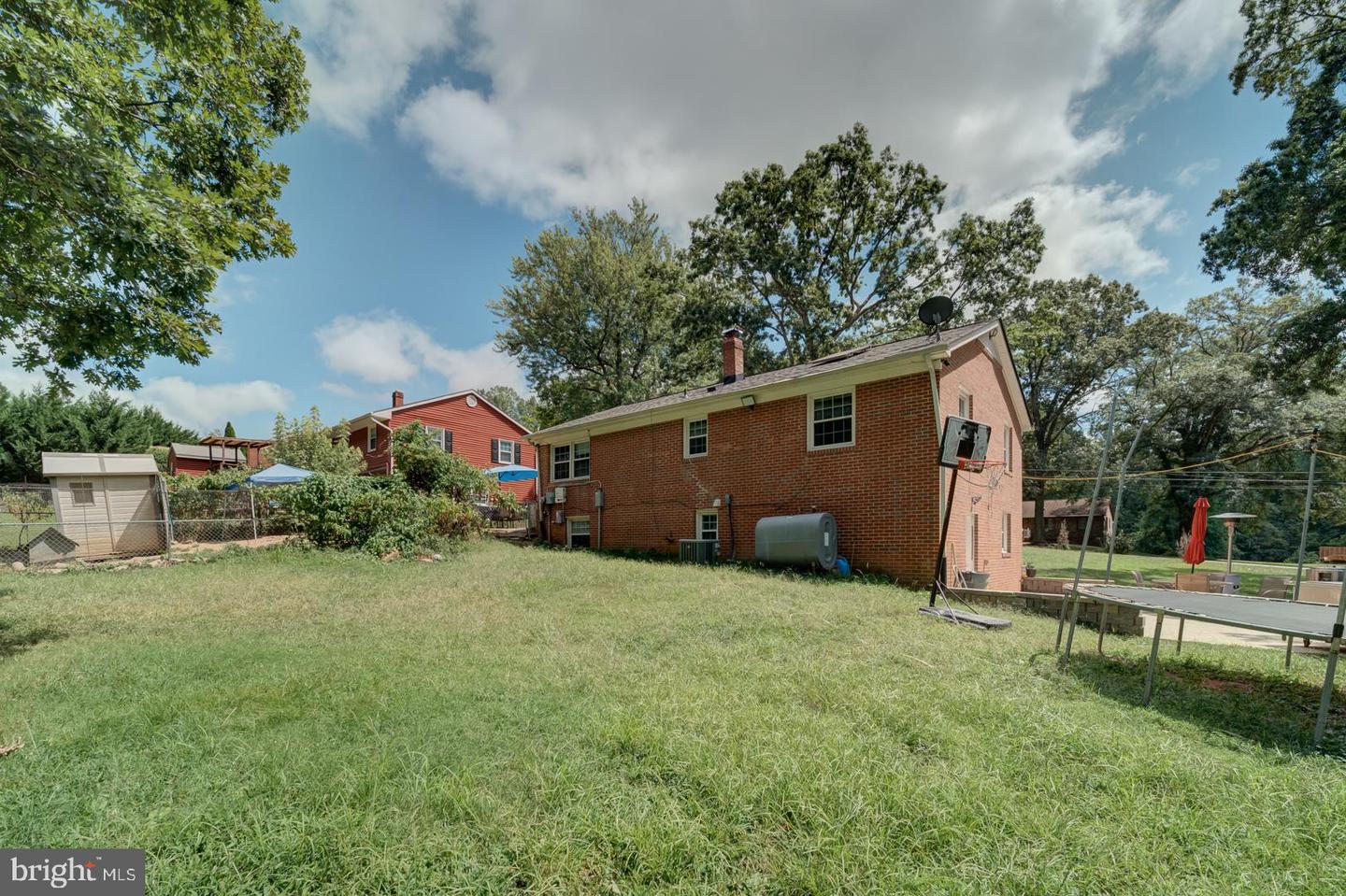 1011 FICKLEN RD, FREDERICKSBURG, Virginia 22405, 6 Bedrooms Bedrooms, ,2 BathroomsBathrooms,Residential,For sale,1011 FICKLEN RD,VAST2041224 MLS # VAST2041224