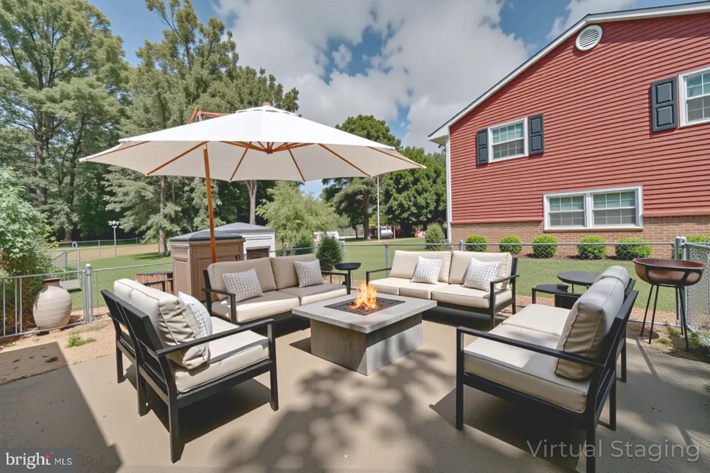 1011 FICKLEN RD, FREDERICKSBURG, Virginia 22405, 6 Bedrooms Bedrooms, ,2 BathroomsBathrooms,Residential,For sale,1011 FICKLEN RD,VAST2041224 MLS # VAST2041224