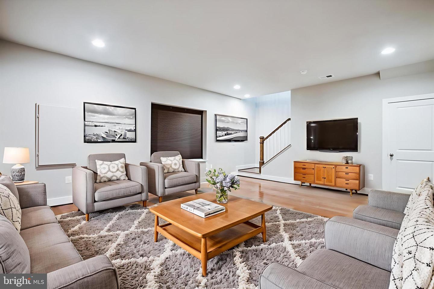 7770 BELVALE DR, ALEXANDRIA, Virginia 22315, 3 Bedrooms Bedrooms, ,2 BathroomsBathrooms,Residential,For sale,7770 BELVALE DR,VAFX2258478 MLS # VAFX2258478