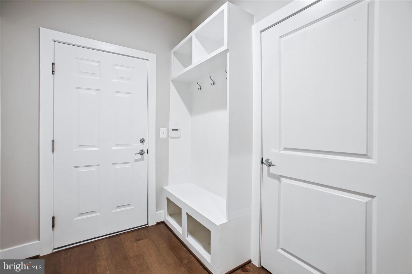 7770 BELVALE DR, ALEXANDRIA, Virginia 22315, 3 Bedrooms Bedrooms, ,2 BathroomsBathrooms,Residential,For sale,7770 BELVALE DR,VAFX2258478 MLS # VAFX2258478