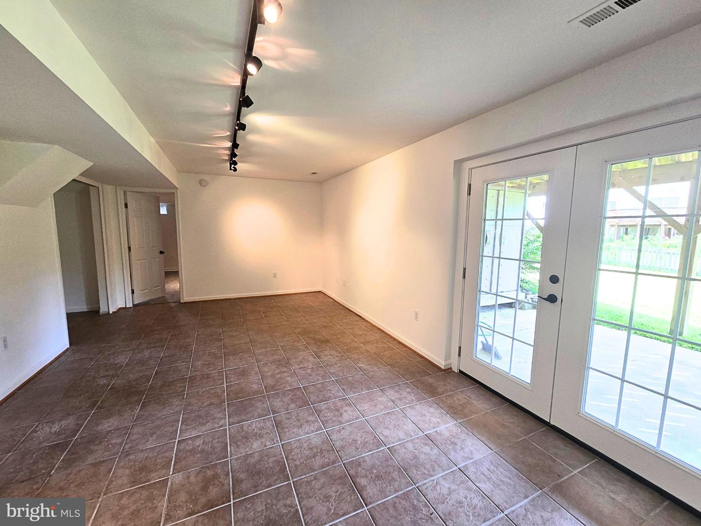 49 BASALT DR, FREDERICKSBURG, Virginia 22406, 5 Bedrooms Bedrooms, ,4 BathroomsBathrooms,Residential,For sale,49 BASALT DR,VAST2041310 MLS # VAST2041310
