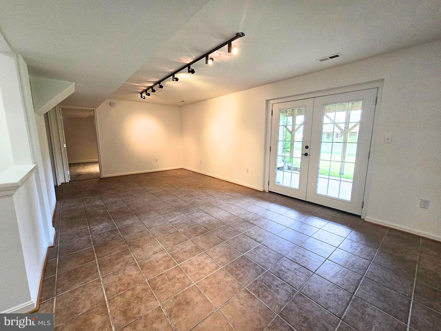 49 BASALT DR, FREDERICKSBURG, Virginia 22406, 5 Bedrooms Bedrooms, ,4 BathroomsBathrooms,Residential,For sale,49 BASALT DR,VAST2041310 MLS # VAST2041310