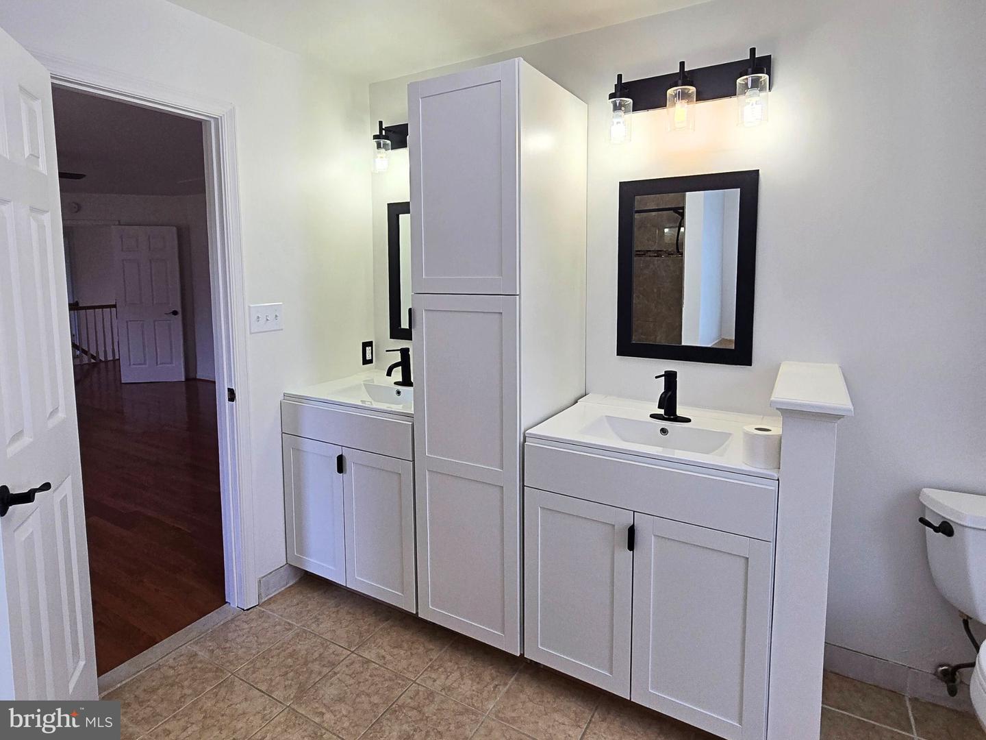 49 BASALT DR, FREDERICKSBURG, Virginia 22406, 5 Bedrooms Bedrooms, ,4 BathroomsBathrooms,Residential,For sale,49 BASALT DR,VAST2041310 MLS # VAST2041310