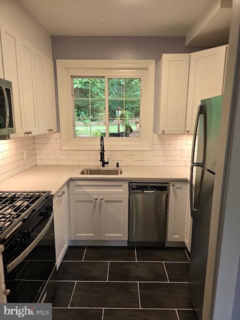 3325 VALLEY DR, ALEXANDRIA, Virginia 22302, 2 Bedrooms Bedrooms, ,1 BathroomBathrooms,Residential,For sale,3325 VALLEY DR,VAAX2048080 MLS # VAAX2048080