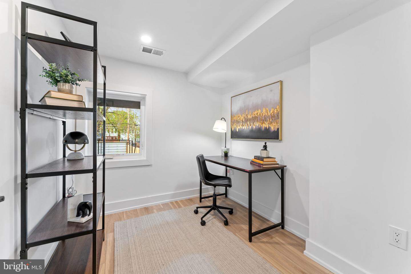 611 GALLATIN ST NW, WASHINGTON, District Of Columbia 20011, 5 Bedrooms Bedrooms, ,3 BathroomsBathrooms,Residential,For sale,611 GALLATIN ST NW,DCDC2213154 MLS # DCDC2213154