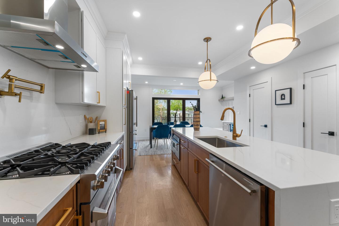 611 GALLATIN ST NW, WASHINGTON, District Of Columbia 20011, 5 Bedrooms Bedrooms, ,3 BathroomsBathrooms,Residential,For sale,611 GALLATIN ST NW,DCDC2213154 MLS # DCDC2213154
