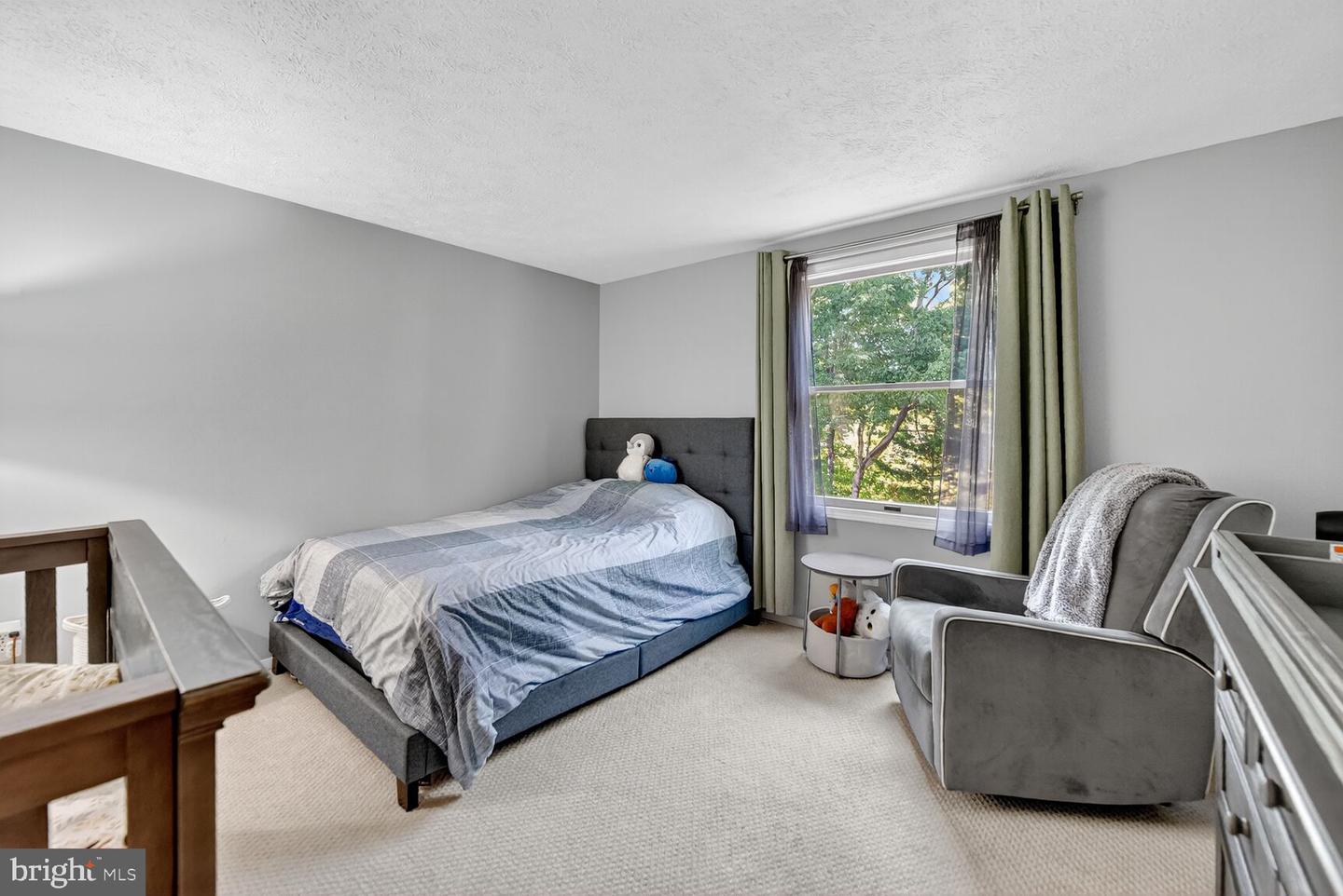 3841 BEECH DOWN DR, CHANTILLY, Virginia 20151, 4 Bedrooms Bedrooms, ,3 BathroomsBathrooms,Residential,For sale,3841 BEECH DOWN DR,VAFX2258868 MLS # VAFX2258868