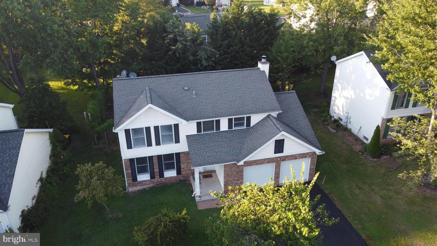 3841 BEECH DOWN DR, CHANTILLY, Virginia 20151, 4 Bedrooms Bedrooms, ,3 BathroomsBathrooms,Residential,For sale,3841 BEECH DOWN DR,VAFX2258868 MLS # VAFX2258868