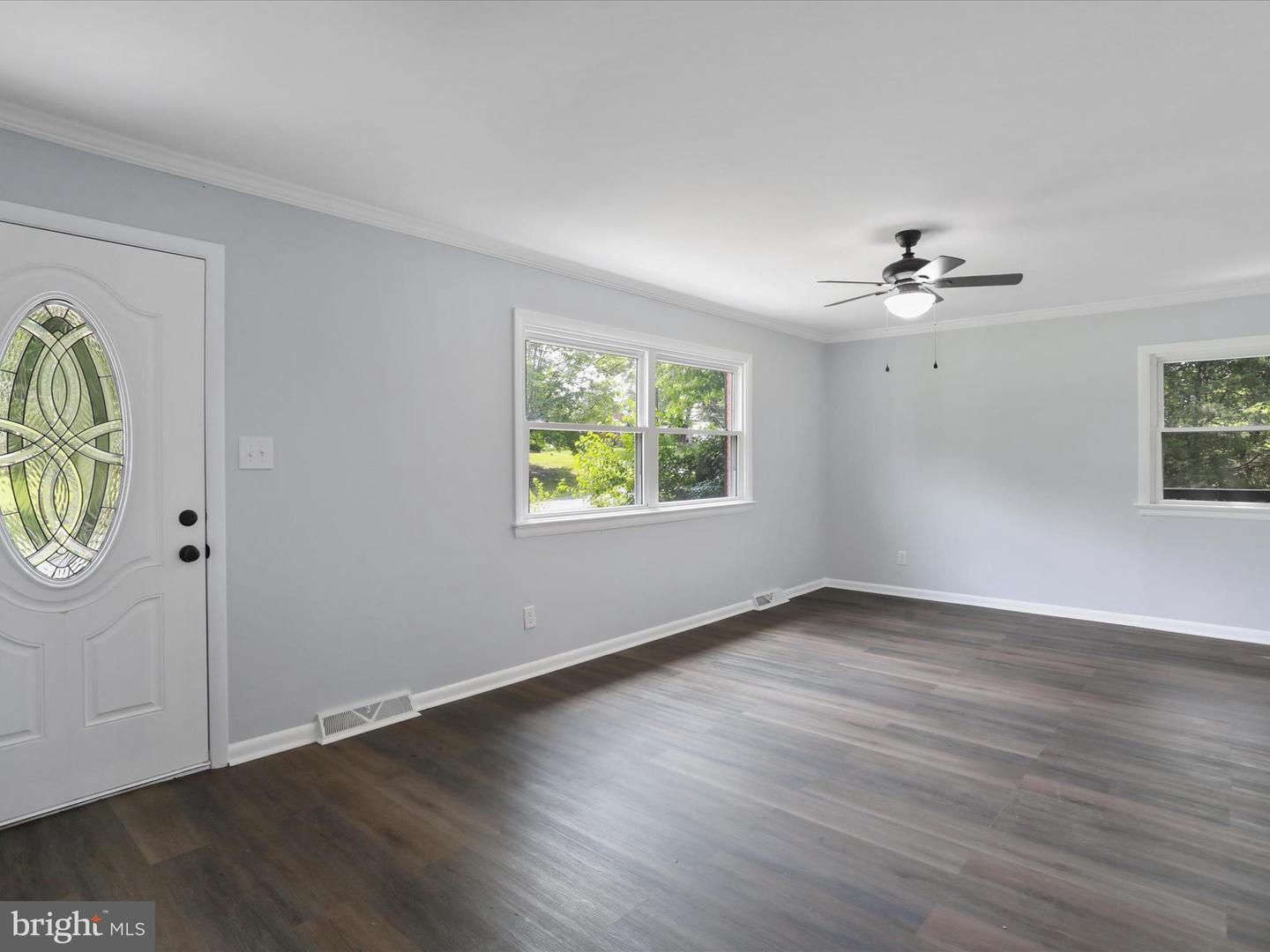 115 BLUE RIDGE LN, WINCHESTER, Virginia 22602, 3 Bedrooms Bedrooms, ,2 BathroomsBathrooms,Residential,For sale,115 BLUE RIDGE LN,VAFV2035844 MLS # VAFV2035844