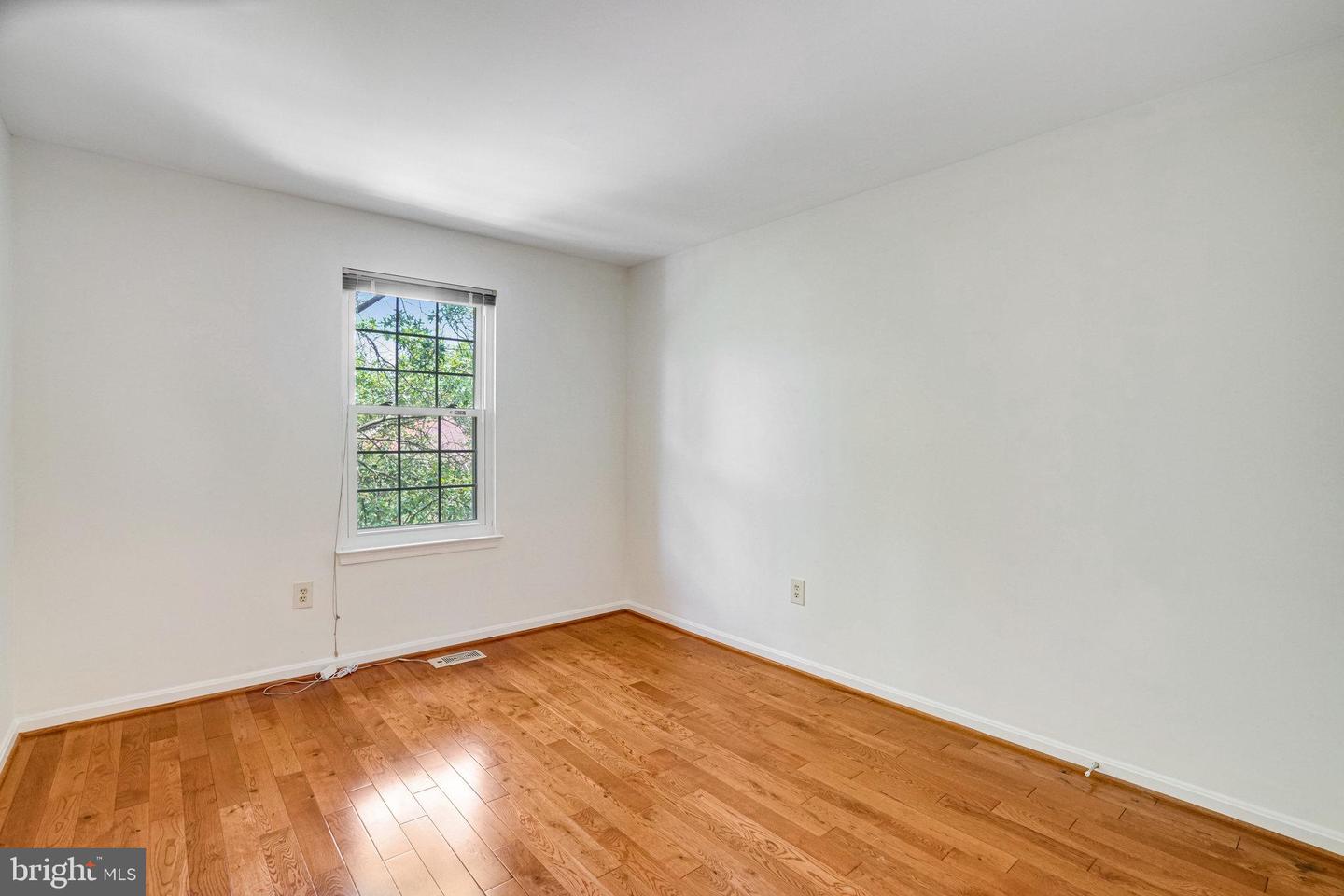 6029 HEATHERWOOD DR, ALEXANDRIA, Virginia 22310, 3 Bedrooms Bedrooms, ,3 BathroomsBathrooms,Residential,For sale,6029 HEATHERWOOD DR,VAFX2259226 MLS # VAFX2259226