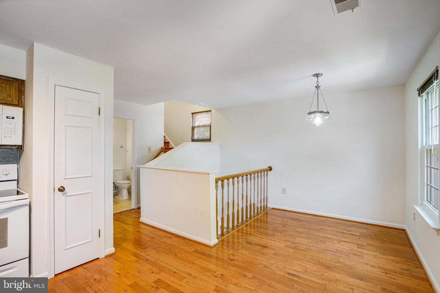 6029 HEATHERWOOD DR, ALEXANDRIA, Virginia 22310, 3 Bedrooms Bedrooms, ,3 BathroomsBathrooms,Residential,For sale,6029 HEATHERWOOD DR,VAFX2259226 MLS # VAFX2259226