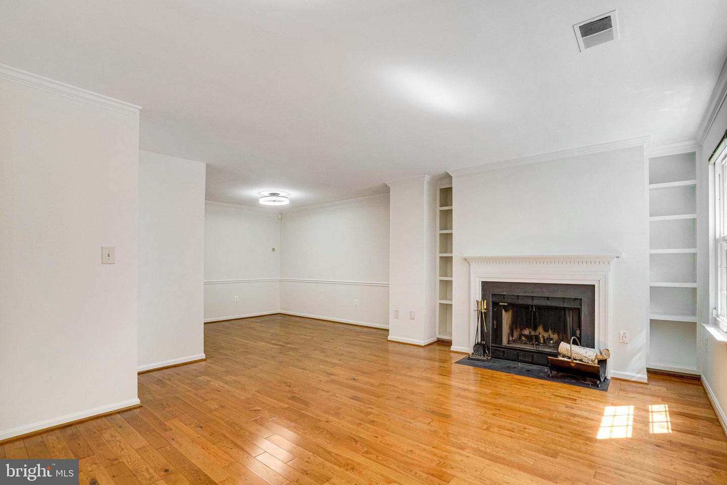 6029 HEATHERWOOD DR, ALEXANDRIA, Virginia 22310, 3 Bedrooms Bedrooms, ,3 BathroomsBathrooms,Residential,For sale,6029 HEATHERWOOD DR,VAFX2259226 MLS # VAFX2259226