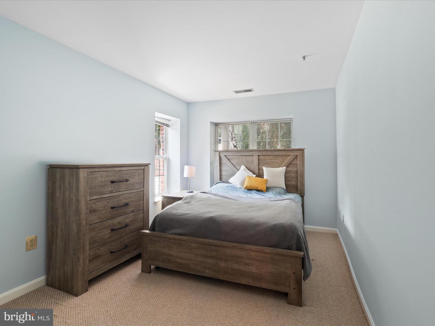 8846 ASHGROVE HOUSE LN #101, VIENNA, Virginia 22182, 2 Bedrooms Bedrooms, ,2 BathroomsBathrooms,Residential,For sale,8846 ASHGROVE HOUSE LN #101,VAFX2259304 MLS # VAFX2259304