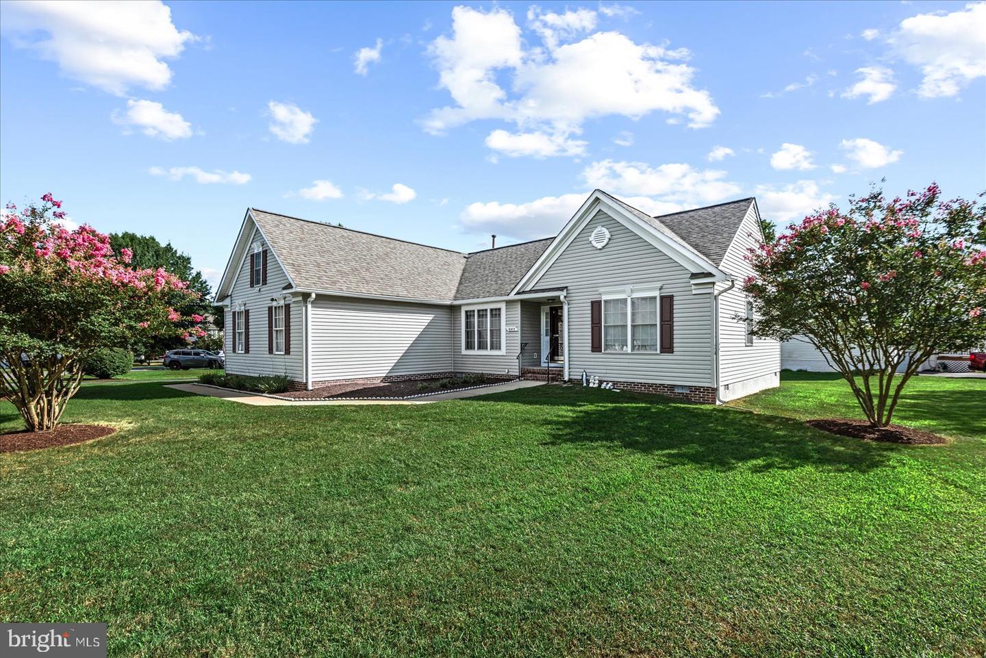 10415 KINGS COVE CT, SPOTSYLVANIA, Virginia 22553, 3 Bedrooms Bedrooms, 9 Rooms Rooms,2 BathroomsBathrooms,Residential,For sale,10415 KINGS COVE CT,VASP2035224 MLS # VASP2035224