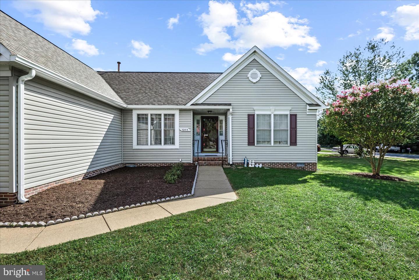 10415 KINGS COVE CT, SPOTSYLVANIA, Virginia 22553, 3 Bedrooms Bedrooms, 9 Rooms Rooms,2 BathroomsBathrooms,Residential,For sale,10415 KINGS COVE CT,VASP2035224 MLS # VASP2035224