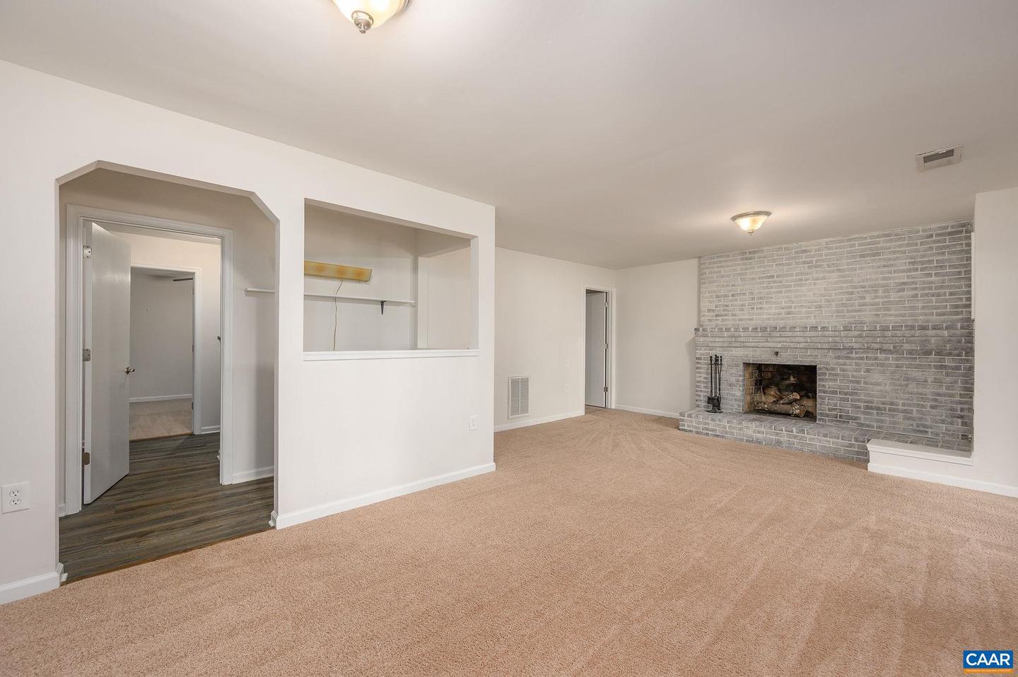 114 HARVEST DR, CHARLOTTESVILLE, Virginia 22903, 3 Bedrooms Bedrooms, ,3 BathroomsBathrooms,Residential,For sale,114 HARVEST DR,667454 MLS # 667454