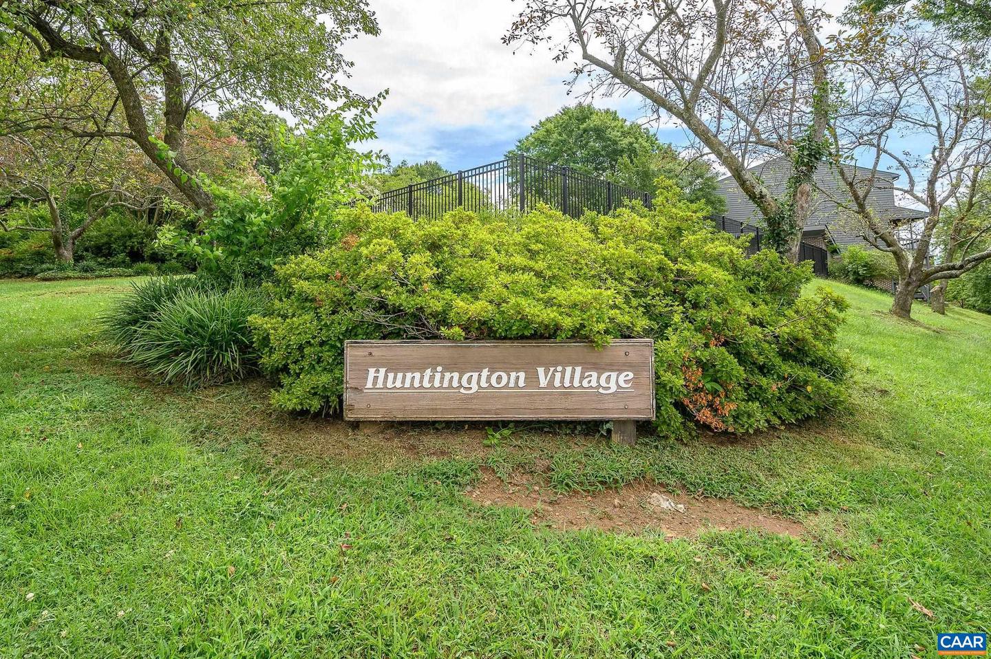 114 HARVEST DR, CHARLOTTESVILLE, Virginia 22903, 3 Bedrooms Bedrooms, ,3 BathroomsBathrooms,Residential,For sale,114 HARVEST DR,667454 MLS # 667454