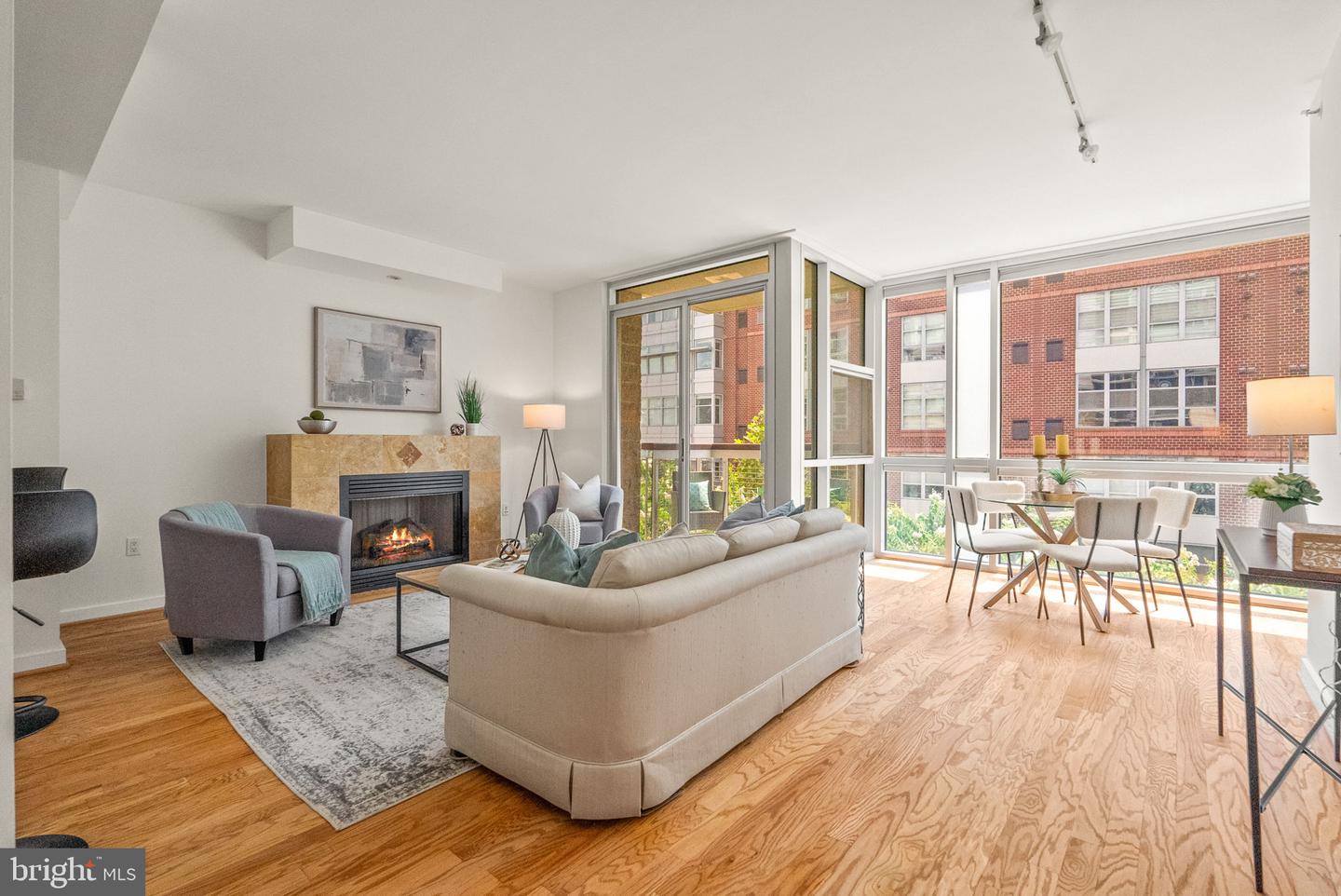 1300 13TH ST NW #408, WASHINGTON, District Of Columbia 20005, 2 Bedrooms Bedrooms, ,2 BathroomsBathrooms,Residential,For sale,1300 13TH ST NW #408,DCDC2213746 MLS # DCDC2213746