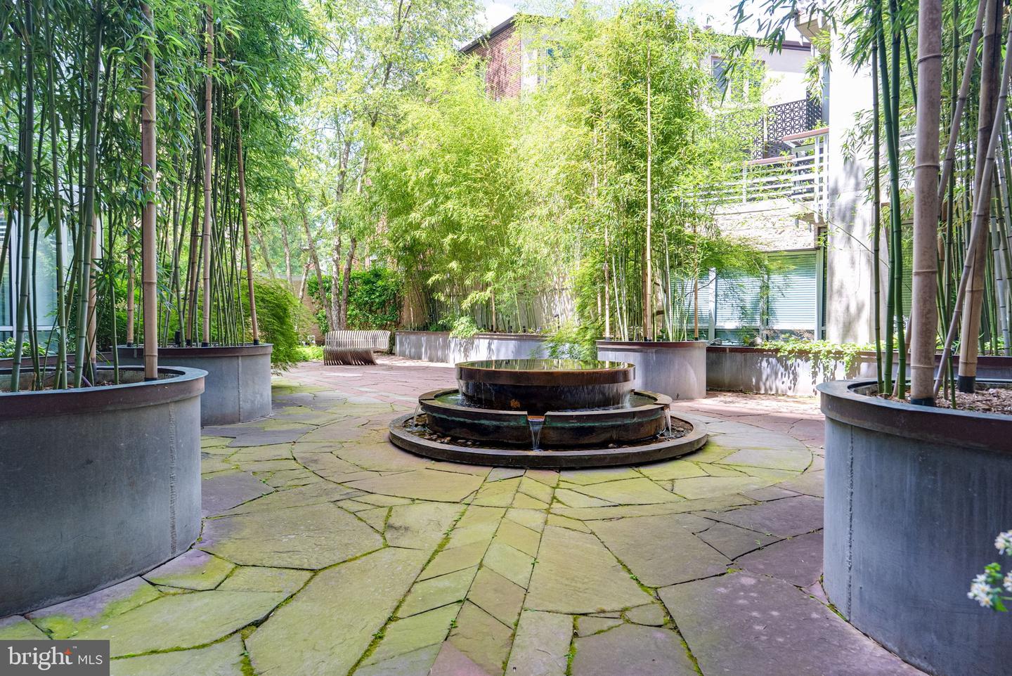 1300 13TH ST NW #408, WASHINGTON, District Of Columbia 20005, 2 Bedrooms Bedrooms, ,2 BathroomsBathrooms,Residential,For sale,1300 13TH ST NW #408,DCDC2213746 MLS # DCDC2213746