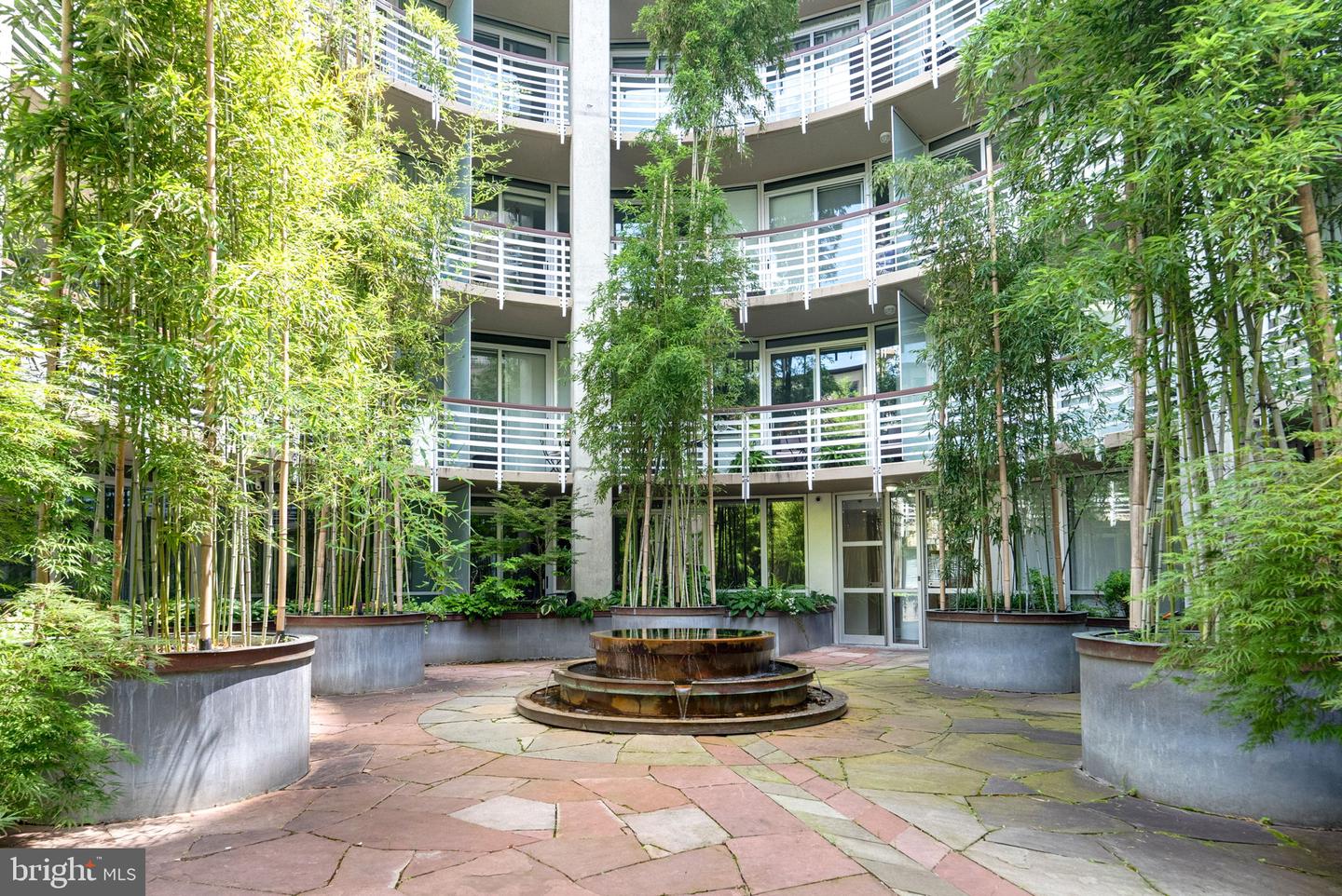 1300 13TH ST NW #408, WASHINGTON, District Of Columbia 20005, 2 Bedrooms Bedrooms, ,2 BathroomsBathrooms,Residential,For sale,1300 13TH ST NW #408,DCDC2213746 MLS # DCDC2213746