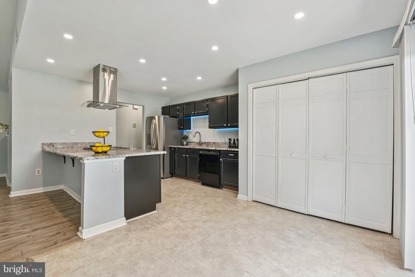 7192 SUNRISE CT, WARRENTON, Virginia 20187, 3 Bedrooms Bedrooms, ,2 BathroomsBathrooms,Residential,For sale,7192 SUNRISE CT,VAFQ2017836 MLS # VAFQ2017836