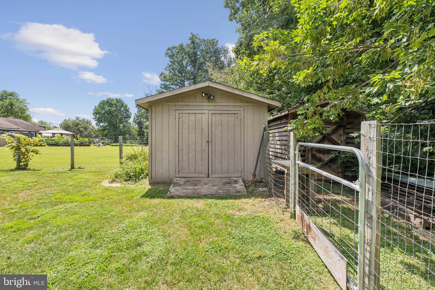 7192 SUNRISE CT, WARRENTON, Virginia 20187, 3 Bedrooms Bedrooms, ,2 BathroomsBathrooms,Residential,For sale,7192 SUNRISE CT,VAFQ2017836 MLS # VAFQ2017836