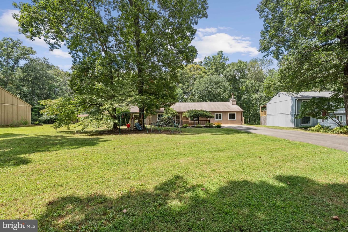 7192 SUNRISE CT, WARRENTON, Virginia 20187, 3 Bedrooms Bedrooms, ,2 BathroomsBathrooms,Residential,For sale,7192 SUNRISE CT,VAFQ2017836 MLS # VAFQ2017836