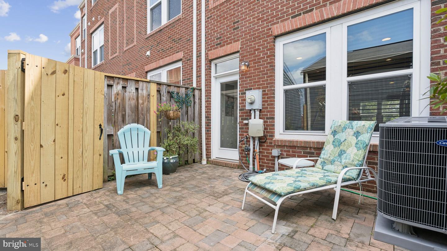8936 CENTER ST, MANASSAS, Virginia 20110, 3 Bedrooms Bedrooms, ,2 BathroomsBathrooms,Residential,For sale,8936 CENTER ST,VAMN2009150 MLS # VAMN2009150