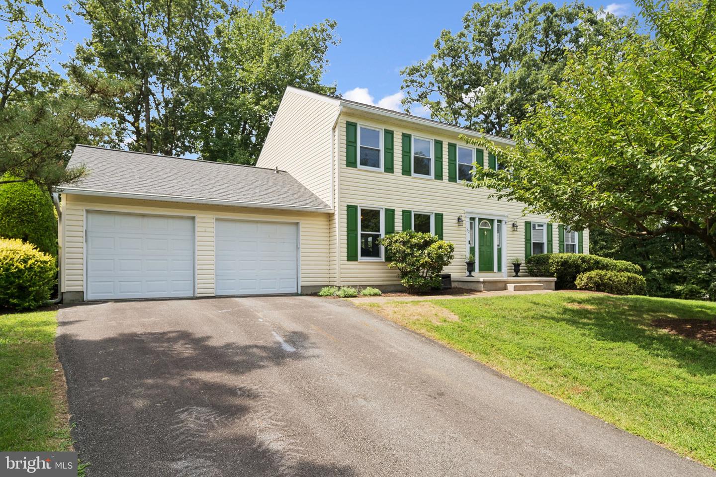 112 BUCKEYE CT, STERLING, Virginia 20164, 5 Bedrooms Bedrooms, ,3 BathroomsBathrooms,Residential,For sale,112 BUCKEYE CT,VALO2104022 MLS # VALO2104022