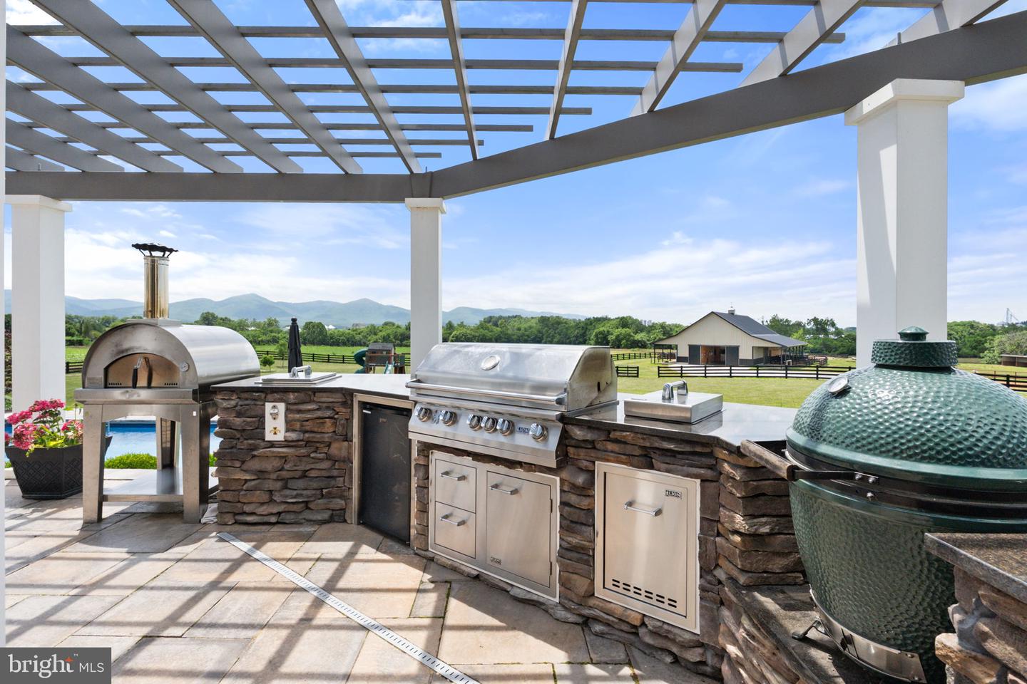 1614 THREE SPRINGS RD, MCGAHEYSVILLE, Virginia 22840, 5 Bedrooms Bedrooms, ,4 BathroomsBathrooms,Residential,For sale,1614 THREE SPRINGS RD,VARO2002476 MLS # VARO2002476