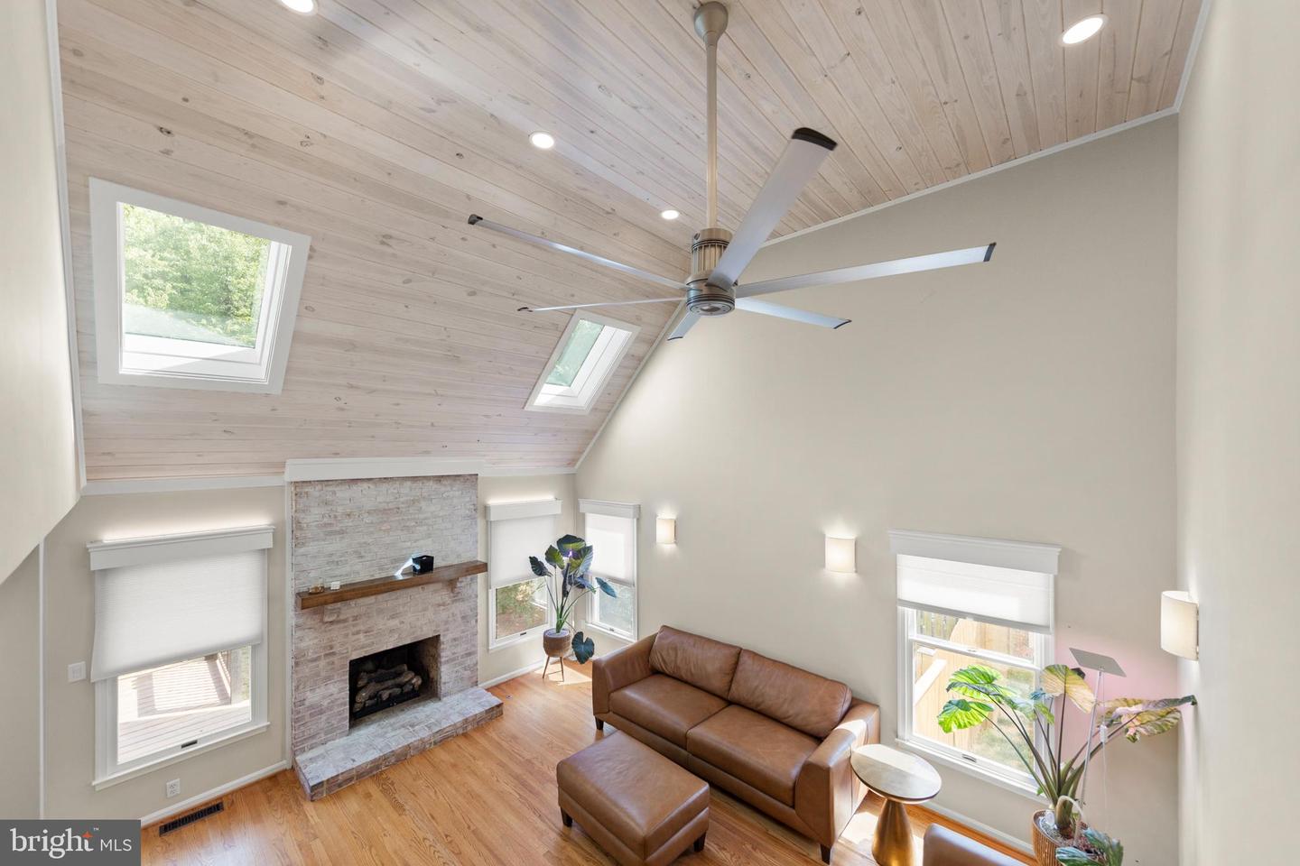 420 WESTSIDE STATION DR, WINCHESTER, Virginia 22601, 3 Bedrooms Bedrooms, ,2 BathroomsBathrooms,Residential,For sale,420 WESTSIDE STATION DR,VAFV2035922 MLS # VAFV2035922