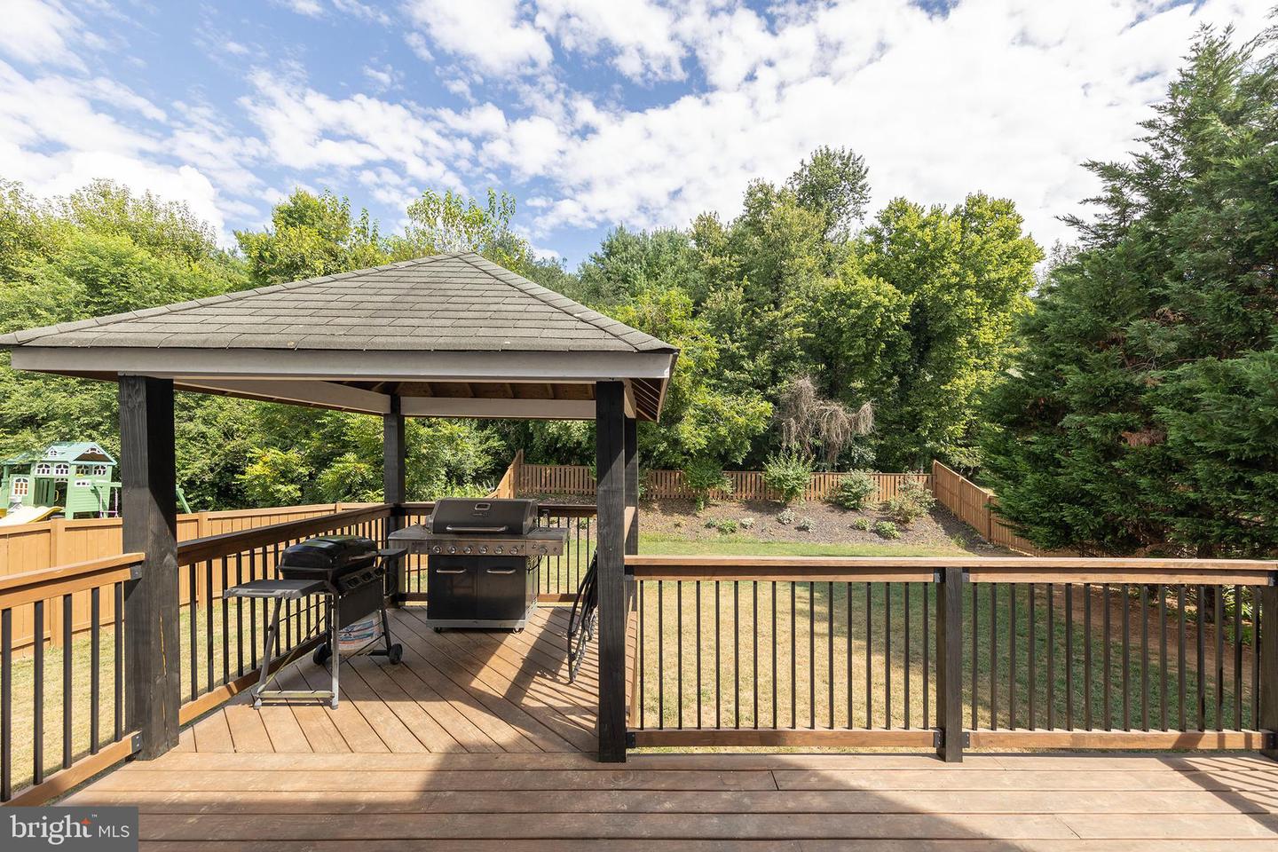 420 WESTSIDE STATION DR, WINCHESTER, Virginia 22601, 3 Bedrooms Bedrooms, ,2 BathroomsBathrooms,Residential,For sale,420 WESTSIDE STATION DR,VAFV2035922 MLS # VAFV2035922