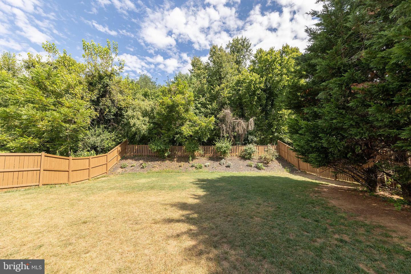420 WESTSIDE STATION DR, WINCHESTER, Virginia 22601, 3 Bedrooms Bedrooms, ,2 BathroomsBathrooms,Residential,For sale,420 WESTSIDE STATION DR,VAFV2035922 MLS # VAFV2035922