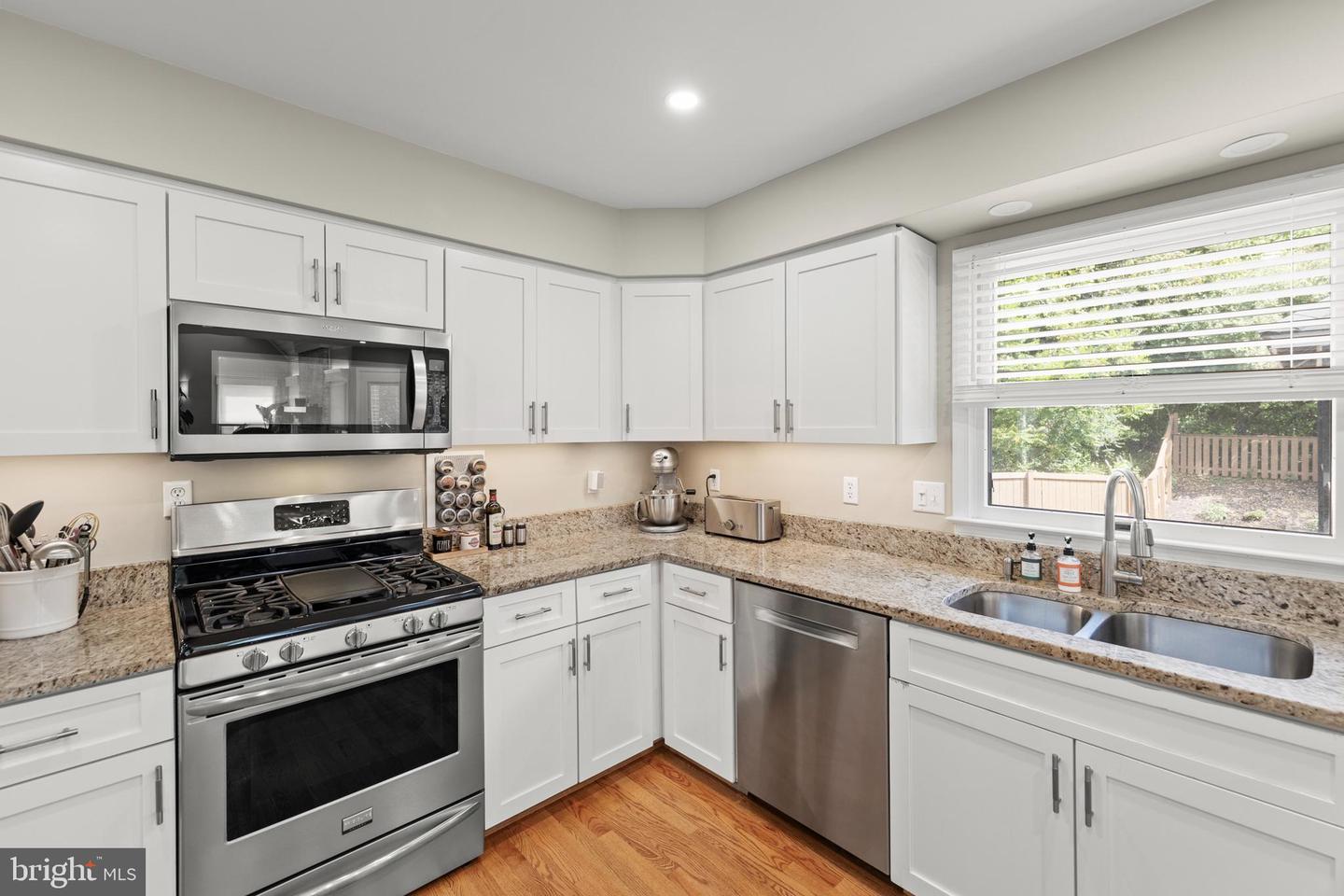 420 WESTSIDE STATION DR, WINCHESTER, Virginia 22601, 3 Bedrooms Bedrooms, ,2 BathroomsBathrooms,Residential,For sale,420 WESTSIDE STATION DR,VAFV2035922 MLS # VAFV2035922