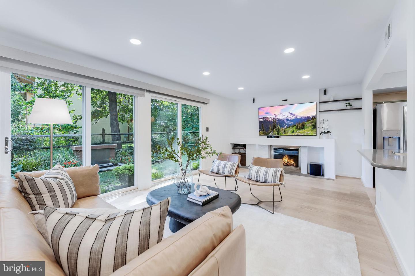 11205 WEDGE DR, RESTON, Virginia 20190, 4 Bedrooms Bedrooms, 8 Rooms Rooms,3 BathroomsBathrooms,Residential,For sale,11205 WEDGE DR,VAFX2259868 MLS # VAFX2259868