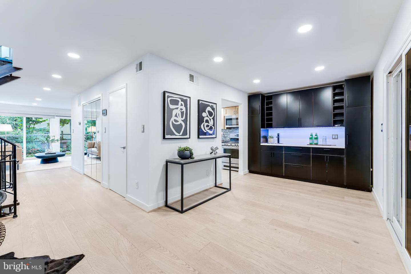 11205 WEDGE DR, RESTON, Virginia 20190, 4 Bedrooms Bedrooms, 8 Rooms Rooms,3 BathroomsBathrooms,Residential,For sale,11205 WEDGE DR,VAFX2259868 MLS # VAFX2259868