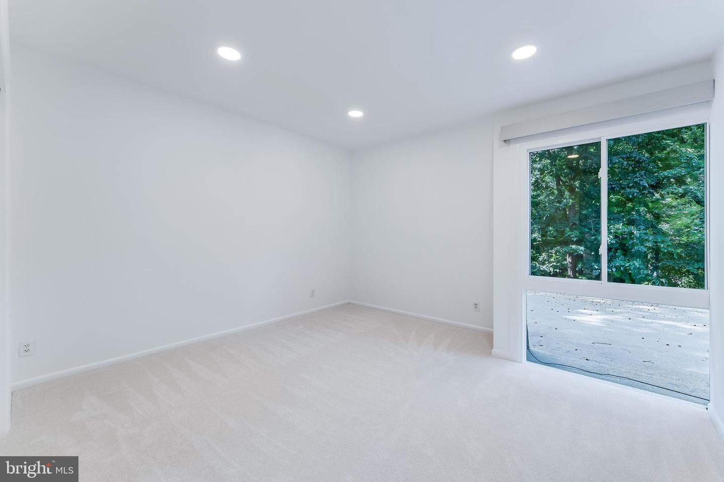 11205 WEDGE DR, RESTON, Virginia 20190, 4 Bedrooms Bedrooms, 8 Rooms Rooms,3 BathroomsBathrooms,Residential,For sale,11205 WEDGE DR,VAFX2259868 MLS # VAFX2259868