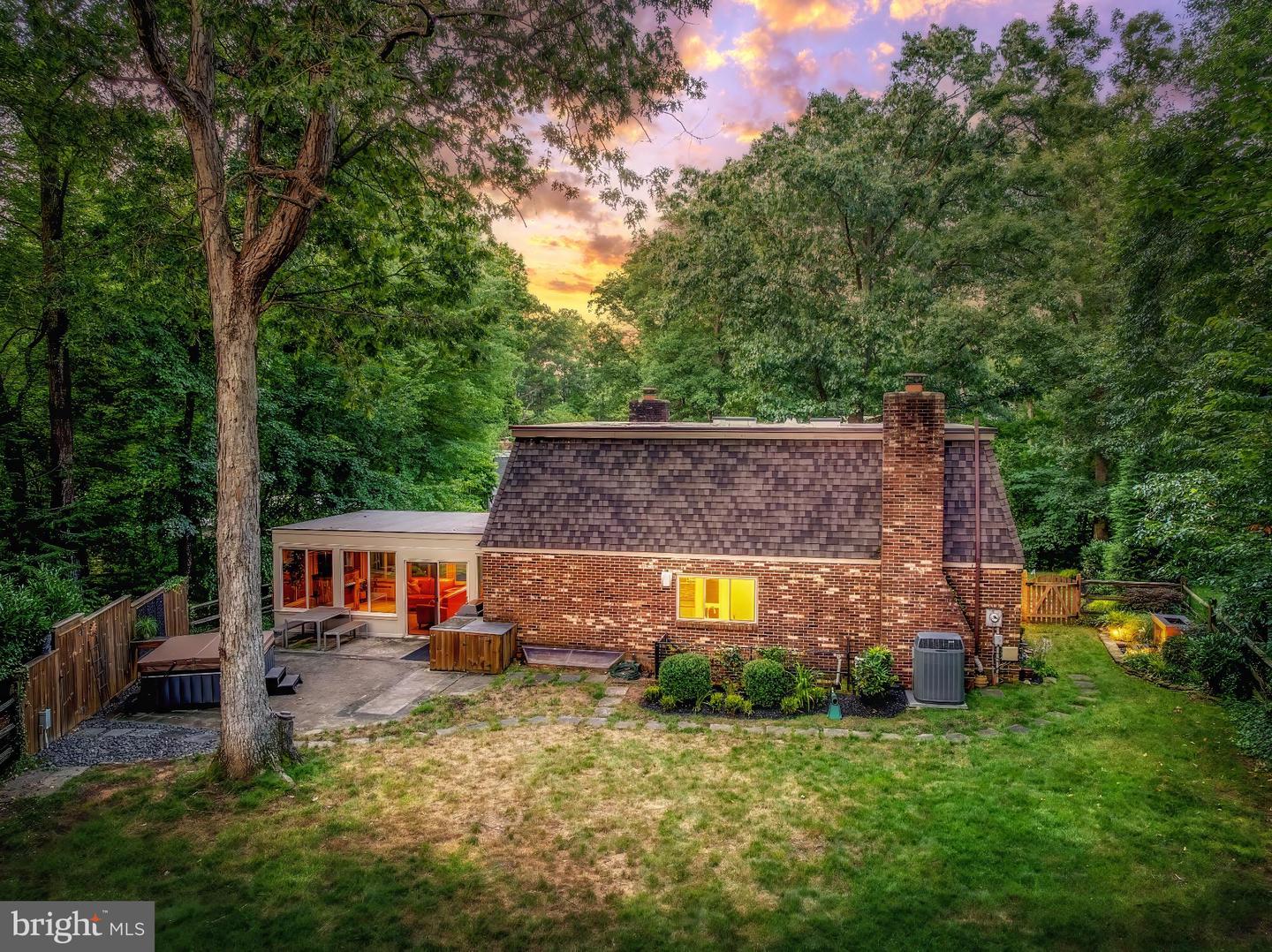 11205 WEDGE DR, RESTON, Virginia 20190, 4 Bedrooms Bedrooms, 8 Rooms Rooms,3 BathroomsBathrooms,Residential,For sale,11205 WEDGE DR,VAFX2259868 MLS # VAFX2259868