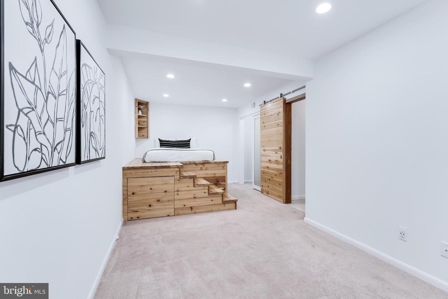 11205 WEDGE DR, RESTON, Virginia 20190, 4 Bedrooms Bedrooms, 8 Rooms Rooms,3 BathroomsBathrooms,Residential,For sale,11205 WEDGE DR,VAFX2259868 MLS # VAFX2259868
