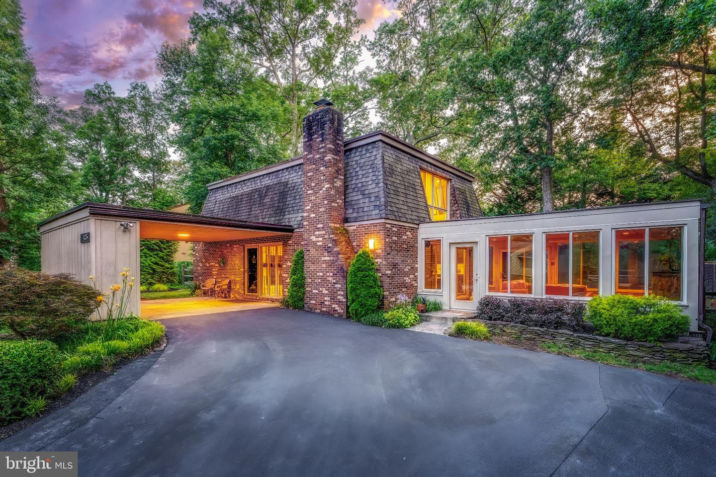 11205 WEDGE DR, RESTON, Virginia 20190, 4 Bedrooms Bedrooms, 8 Rooms Rooms,3 BathroomsBathrooms,Residential,For sale,11205 WEDGE DR,VAFX2259868 MLS # VAFX2259868