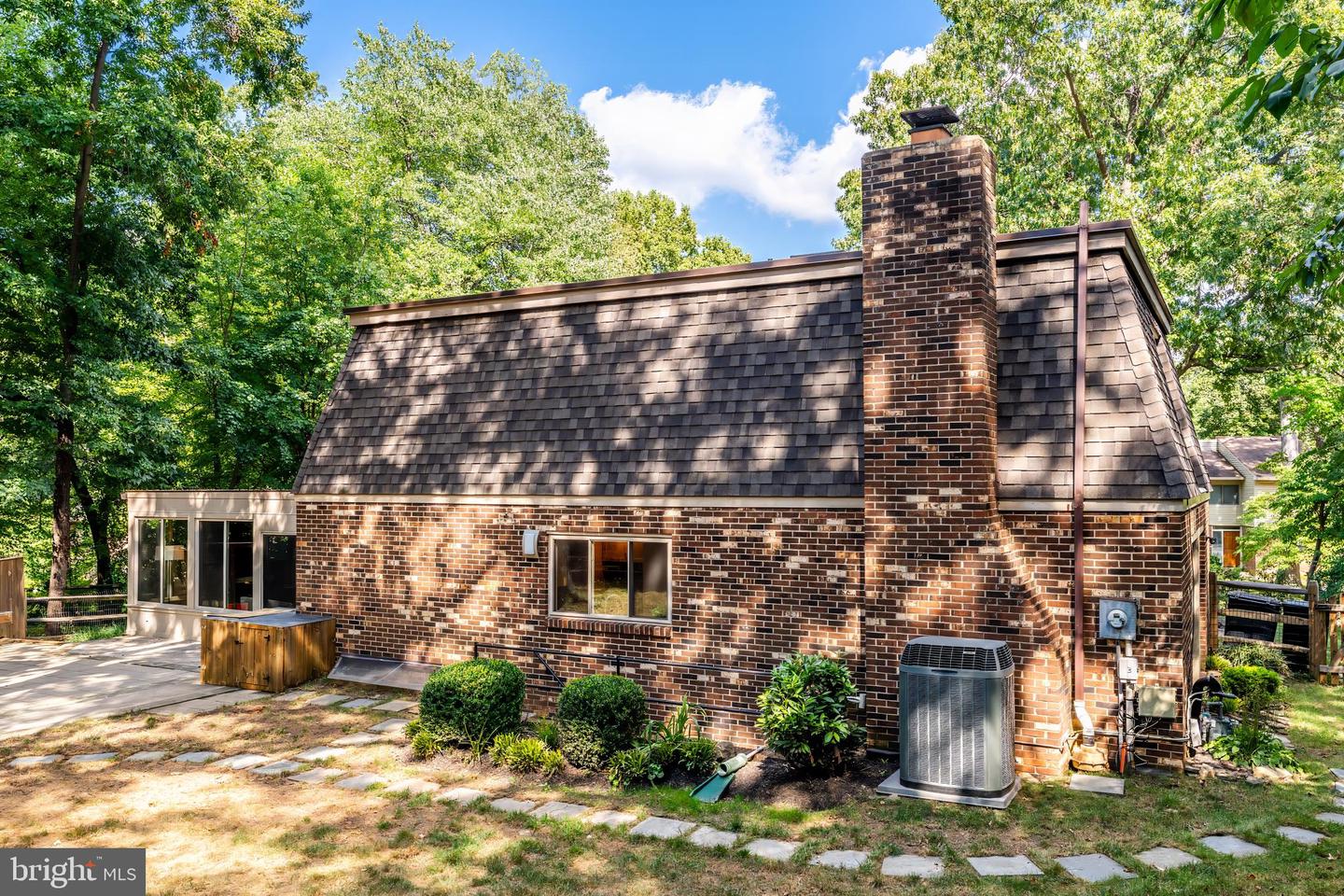11205 WEDGE DR, RESTON, Virginia 20190, 4 Bedrooms Bedrooms, 8 Rooms Rooms,3 BathroomsBathrooms,Residential,For sale,11205 WEDGE DR,VAFX2259868 MLS # VAFX2259868