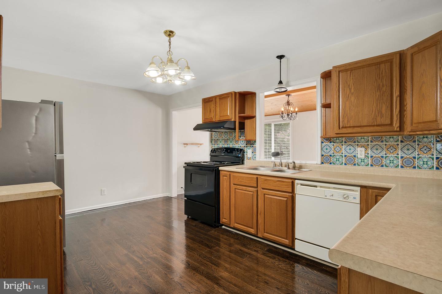 2876 DOCTORS RD, LOUISA, Virginia 23093, 3 Bedrooms Bedrooms, 5 Rooms Rooms,2 BathroomsBathrooms,Residential,For sale,2876 DOCTORS RD,VALA2008398 MLS # VALA2008398